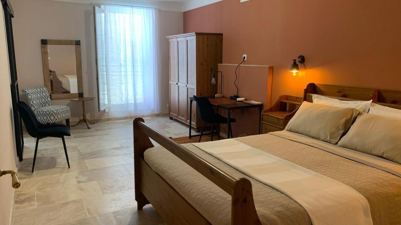 Bed and Breakfast Logis De La Foulerie Bize-Minervois Zewnętrze zdjęcie